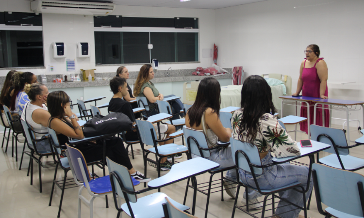 exp-aula-notícia-texto-interno
